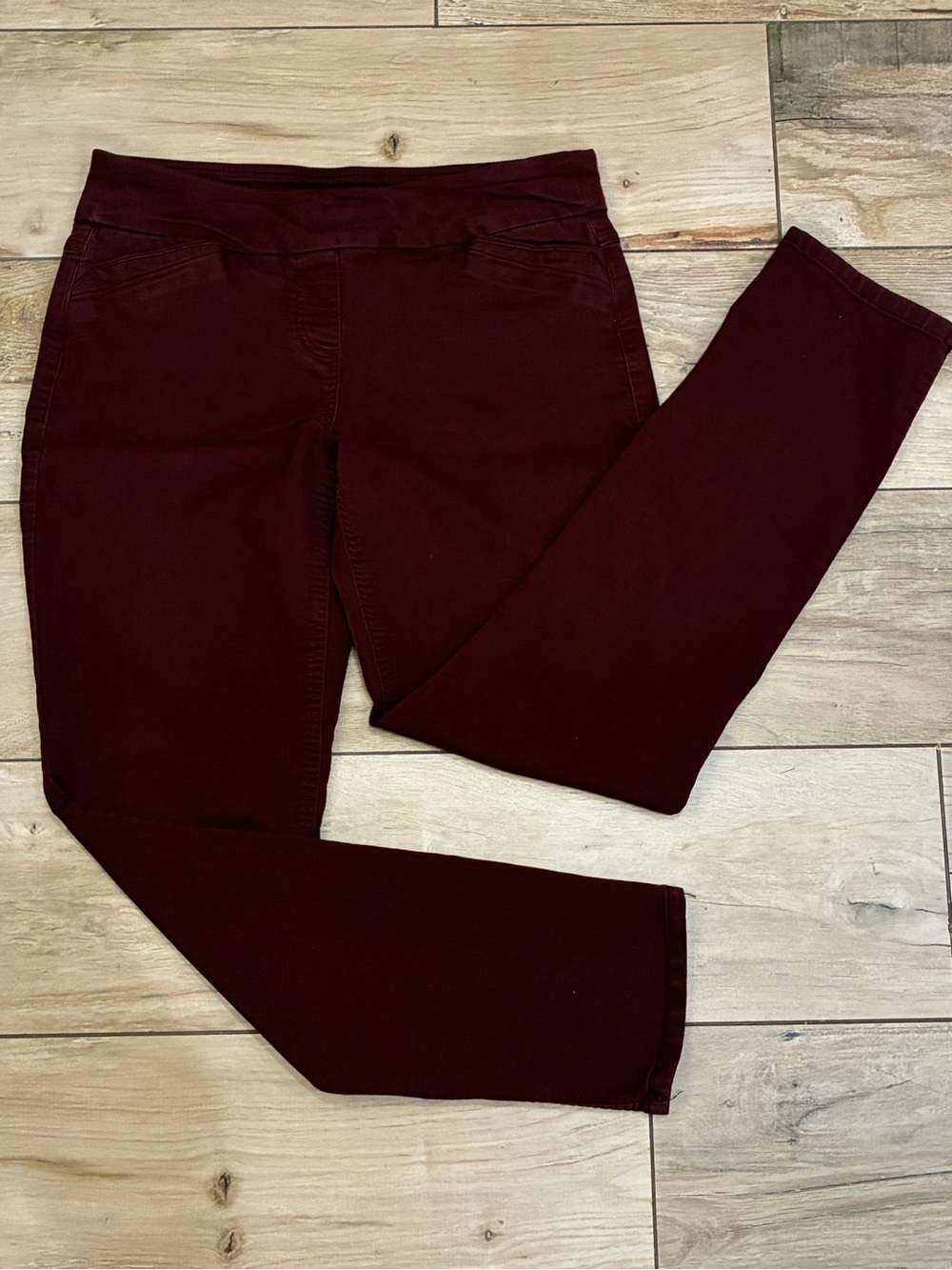 Westbound Women's Burgundy Leggings